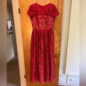 Monique Lhuillier evening gown